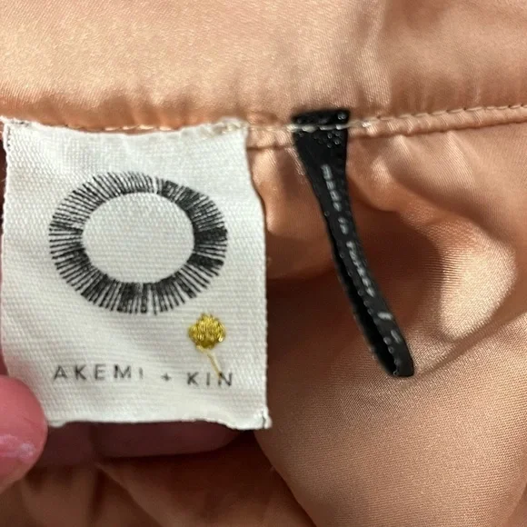 Anthropologie Akemi +Kin geometric crop top/ blouse size small - Picture 3 of 8